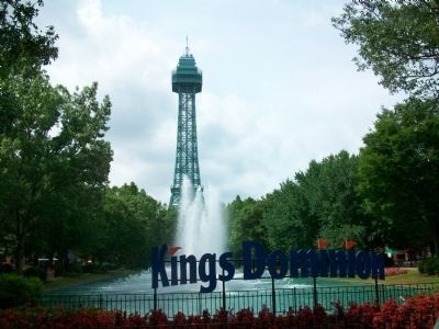 Entrance to Kings Dominion image. Click for full size.