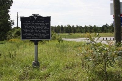 Berkeley County Marker, looking south , County Line Rd.(S-8-59) image. Click for full size.