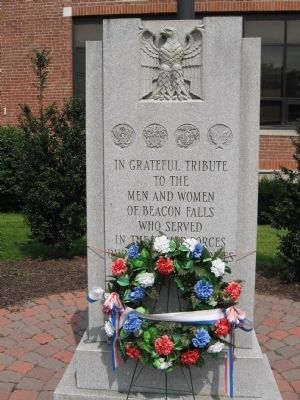 Beacon Falls Veterans Monument image. Click for full size.