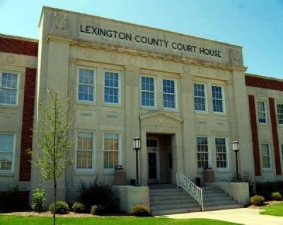 Fifth Lexington County Courthouse image. Click for full size.