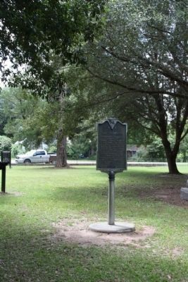 Northampton Marker as seen looking south towards Old Number Six Hwy ( SC-6, SC-45). Click for full size. Northampton Marker as seen looking south towards Old Number Six Hwy ( SC-6, SC-45) image. Click for full size.