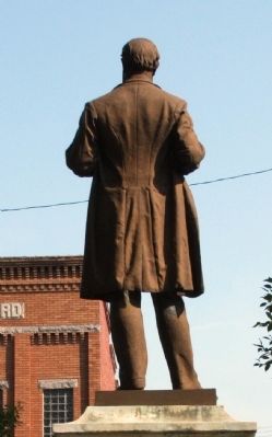 Obverse Side - - Statue of William Hayden English image. Click for full size.