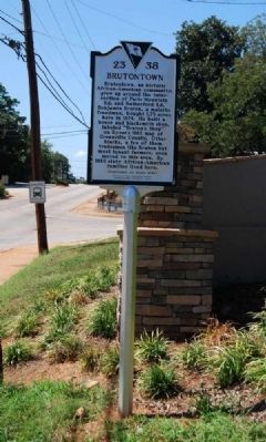 Brutontown Marker - Front image. Click for full size.