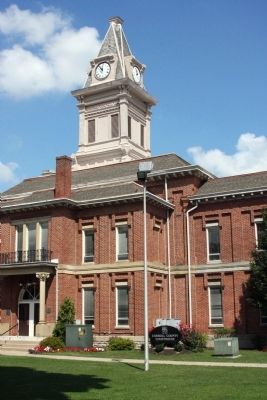 Another View of Courthouse image. Click for full size.