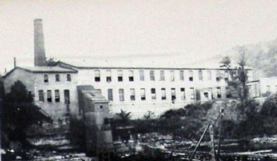 The Original 1878 "Kentucky River Mills Company" Hemp Facility image. Click for full size.