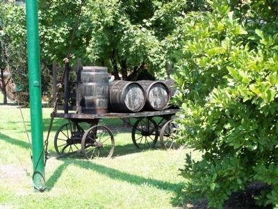 Old Style Barrel Cart image. Click for full size.