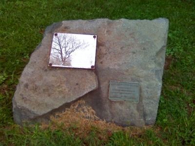 The Linden Oak Markers image. Click for full size.