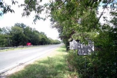 Henry's Call to Arms Marker on Rte 360 (facing east). image. Click for full size.