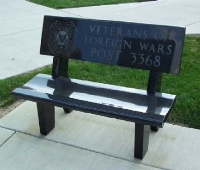 Mount Pleasant Veterans Memorial VFW Bench image. Click for full size.