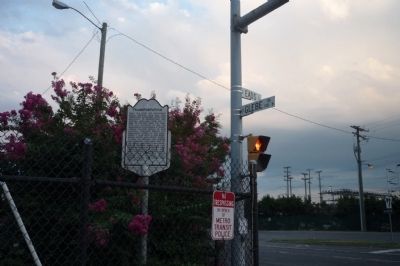 Transportation Marker at Eads and Glebe image. Click for full size.