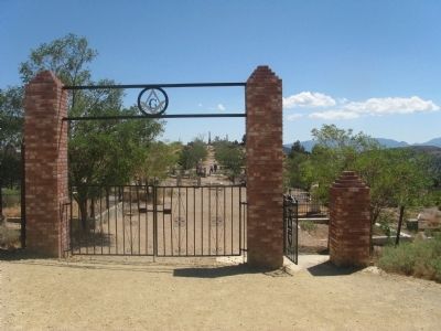 Entrance to the Masonic Cemetery image. Click for full size.