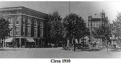 Southeast quadrant of the square circa 1910.. Click for full size. Southeast quadrant of the square circa 1910. image. Click for full size.