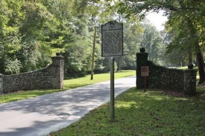 Old Dorchester Marker entering Colonial Dorchester Historic Site. Click for full size. Old Dorchester Marker entering Colonial Dorchester Historic Site image. Click for full size.