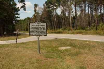 Cross Post Office Marker, looking southward along Ranger Drive image. Click for full size.