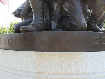 Sculptor's Mark. Click for full size. Sculptor's Mark image. Click for full size.