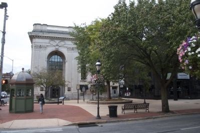 Looking North from S. George St. Marker is in left forefront. image. Click for full size.