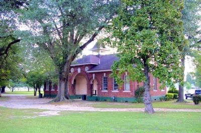 Historic Riverdale Cemetery 1915 Building. Click for full size. Historic Riverdale Cemetery 1915 Building image. Click for full size.