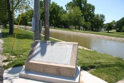 Loramie Summit Marker image. Click for full size.