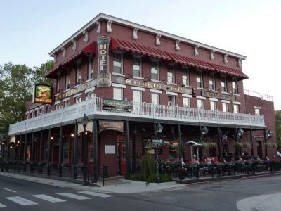 St. Charles Hotel image. Click for full size.