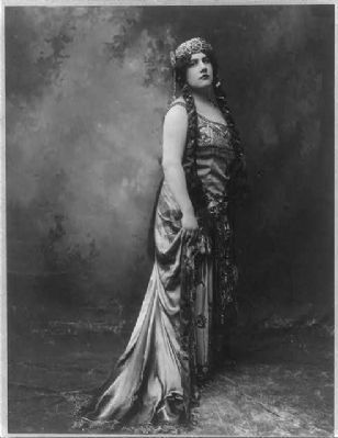 Emmy Destin, circa 1909 image. Click for full size.