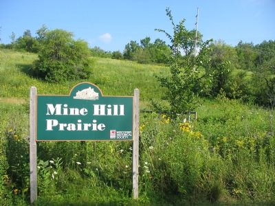 Nearby Sign - Mine Hill Prairie image. Click for full size.