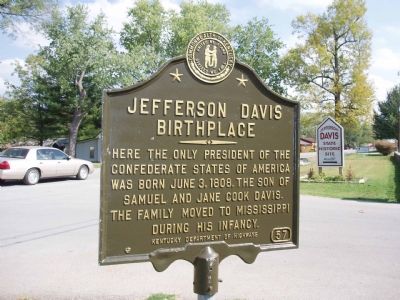 Jefferson Davis Birthplace - Looking East. image. Click for full size.