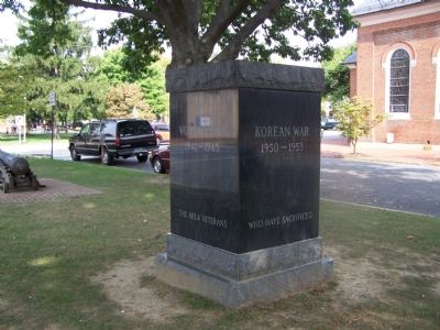 War Memorial Monument. Click for full size. War Memorial Monument image. Click for full size.