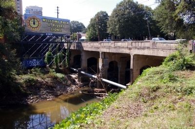 Peachtree Road Crossing Peachtree Creek Today image. Click for full size.