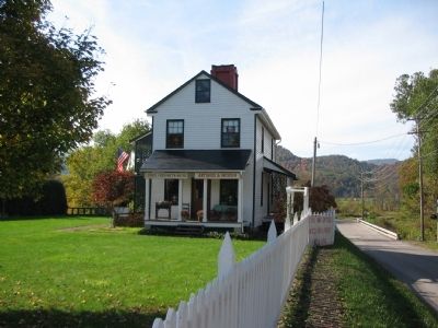 Chenoweth House and Museum image. Click for more information.