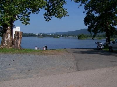Millersburg Ferry Landing - Perry County image. Click for full size.