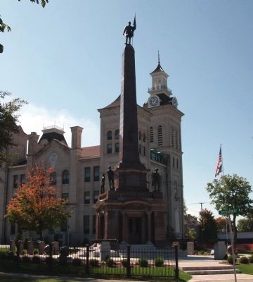 North Side - - Knox County Civil War Memorial image. Click for full size.