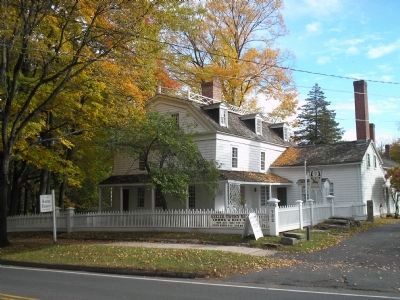 Ensign Samuel Keeler�s Tavern image. Click for full size.