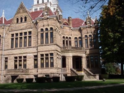 Edgar County Courthouse. Click for full size. Edgar County Courthouse image. Click for full size.