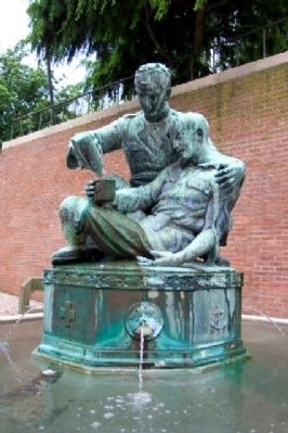 Bucks County World War Memorial Statue image. Click for full size.