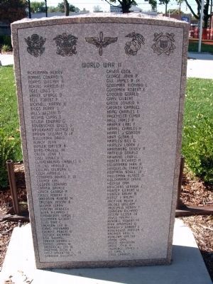 Stone Memorial - - "World War II" - ("A" - "L") image. Click for full size.