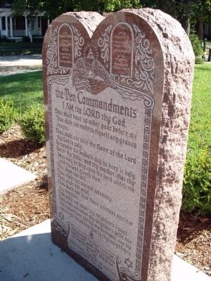 Ten Commandments - - Memorial Stone image. Click for full size.
