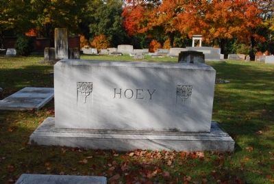 Clyde R. Hoey Grave image. Click for full size.