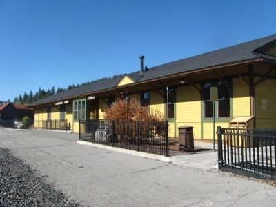 Rear View (Track Side) of theTruckee Railroad Depot image. Click for full size.