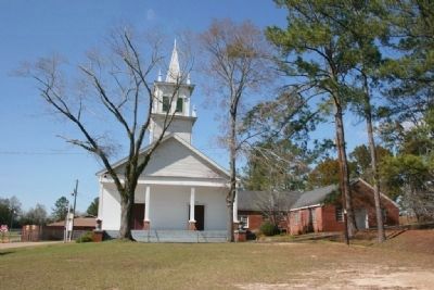 Seale United Methodist Church with additions image. Click for full size.