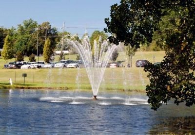 Limestone Springs Fountain image. Click for full size.