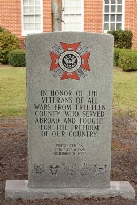 Treutlen County Veterans Memorial, at the Courthouse. Click for full size. Treutlen County Veterans Memorial, at the Courthouse image. Click for full size.