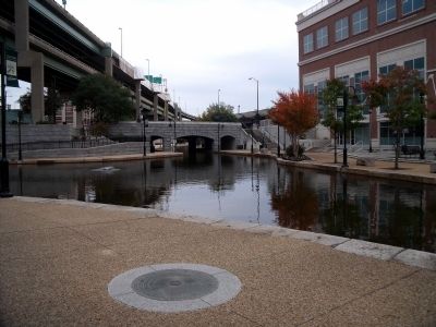 The Canal at Shockoe Slip. image. Click for full size.
