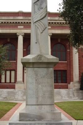 Confederate Monument north face. Click for full size. Confederate Monument north face image. Click for full size.