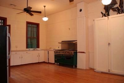 Vale Schoolhouse. Click for full size. Vale Schoolhouse image. Click for full size.