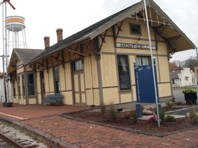 Obverse Side - - Monticello Journeys Marker & "Wabash Depot" Museum image. Click for full size.