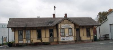 Full Front View - - "Wabash Depot" Museum. Click for full size. Full Front View - - "Wabash Depot" Museum image. Click for full size.