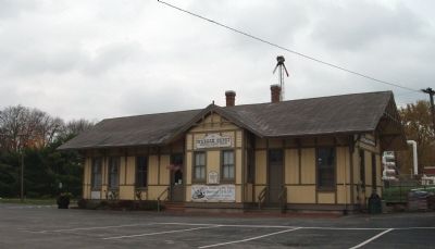 Looking West - - "Wabash Depot" Museum image. Click for full size.