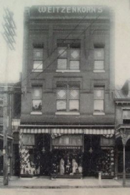 Weitzenkorn's Clothiers Period Photo on Marker image. Click for full size.