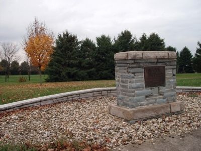 Another Wide View - - Lincoln - Douglas Marker. Click for full size. Another Wide View - - Lincoln - Douglas Marker image. Click for full size.