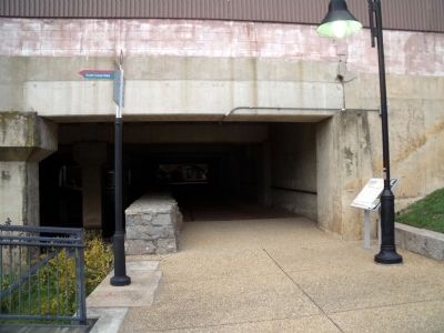 Richmond Riverfront Canal Walk. Click for full size. Richmond Riverfront Canal Walk image. Click for full size.